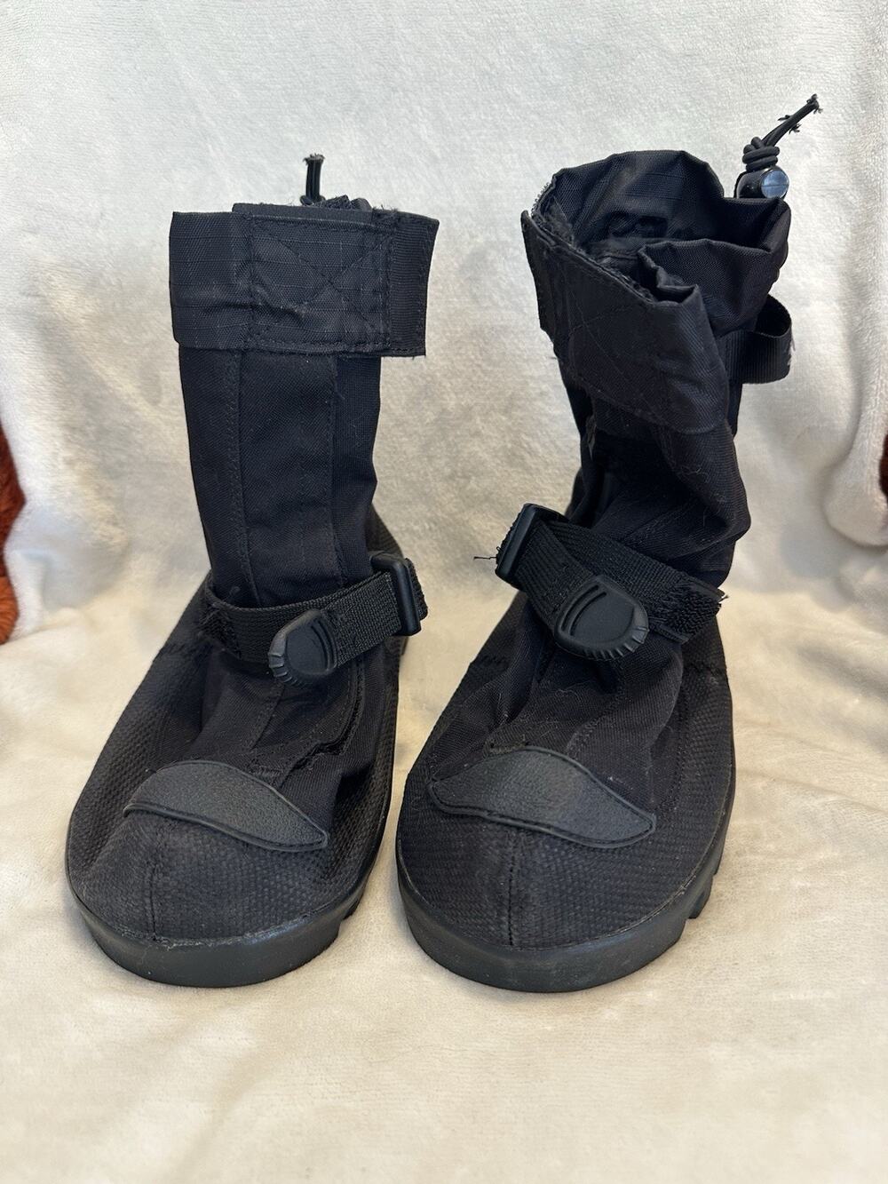 NEOS- Voyager Explorer Over Shoes Black Waterproof Lightweight Size XSmall